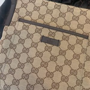 Gucci Crossbody with Dustbag